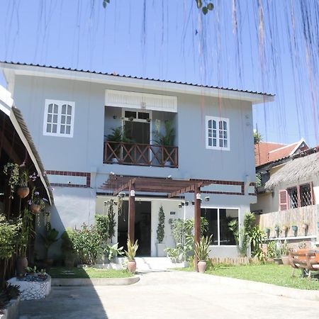 Moon'S House Luangprabang Hotel ภายนอก รูปภาพ